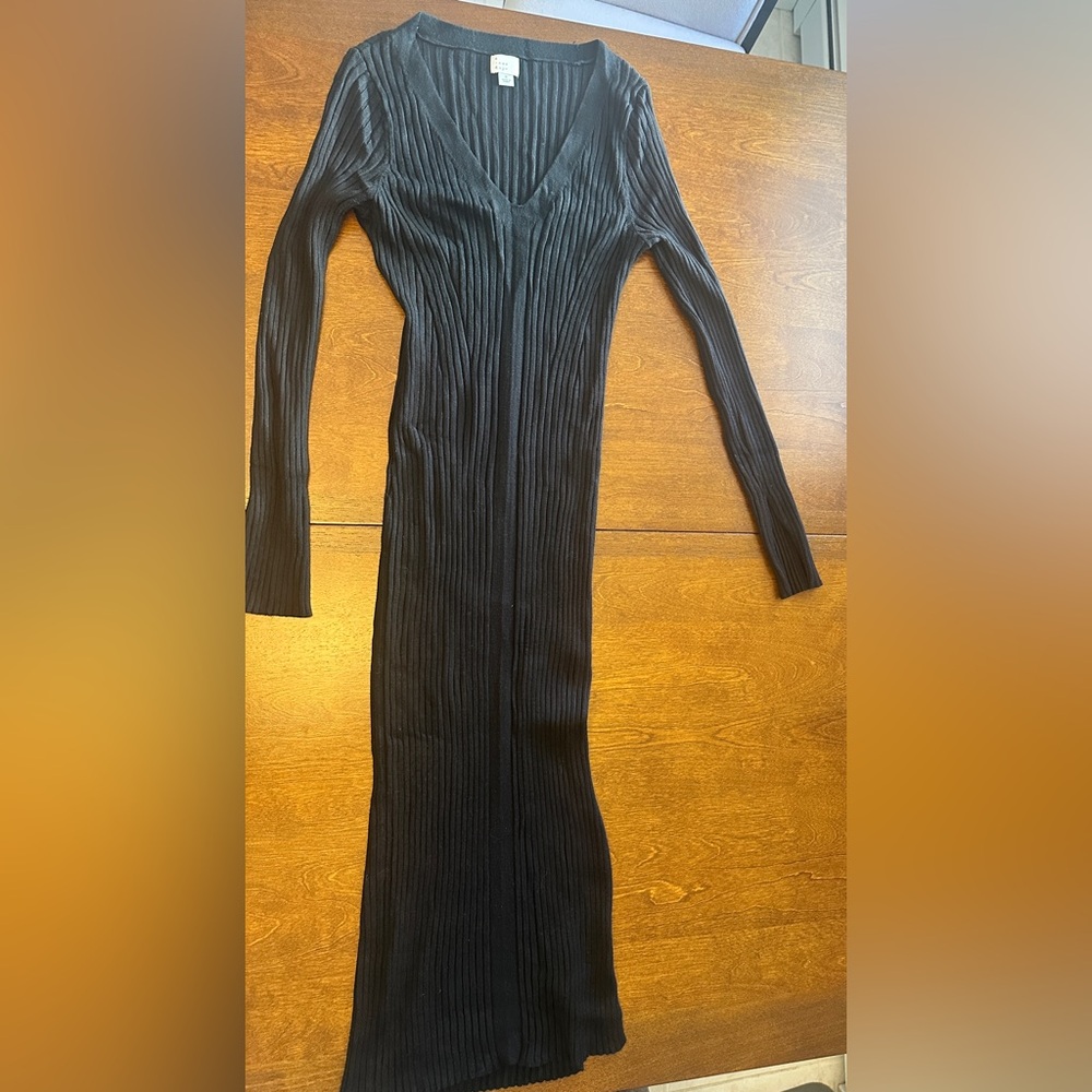 Elegant Black Mid Ribbed Dress
